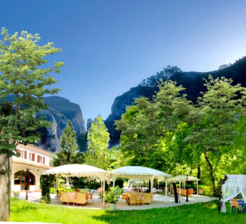 Hotel La Ginestra Акваланга Экстерьер фото