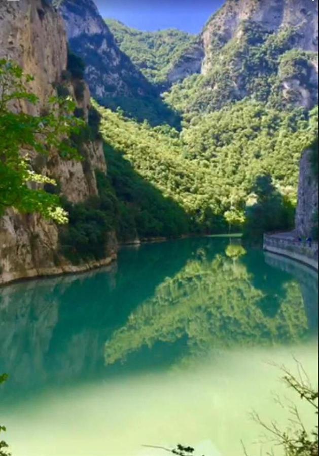 Hotel La Ginestra Акваланга Экстерьер фото