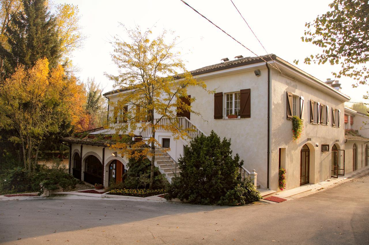 Hotel La Ginestra Акваланга Экстерьер фото